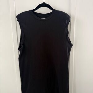 Black Sleeveless T Shirt Dress with Shoulder Pads